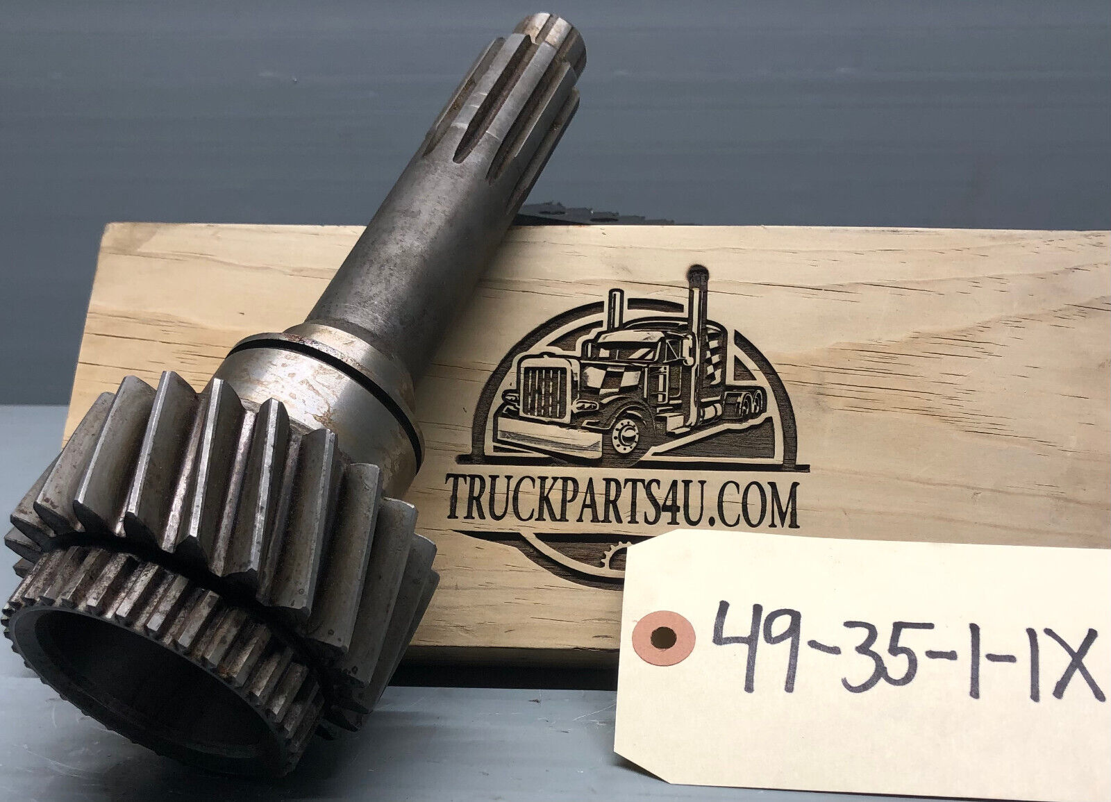 49-35-1-1X Spicer / TTC input shaft, new genuine